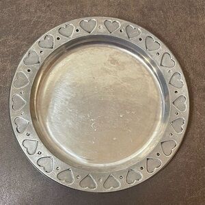 Vintage Pewter Pewtarex York Pennsylvania Heart Plate